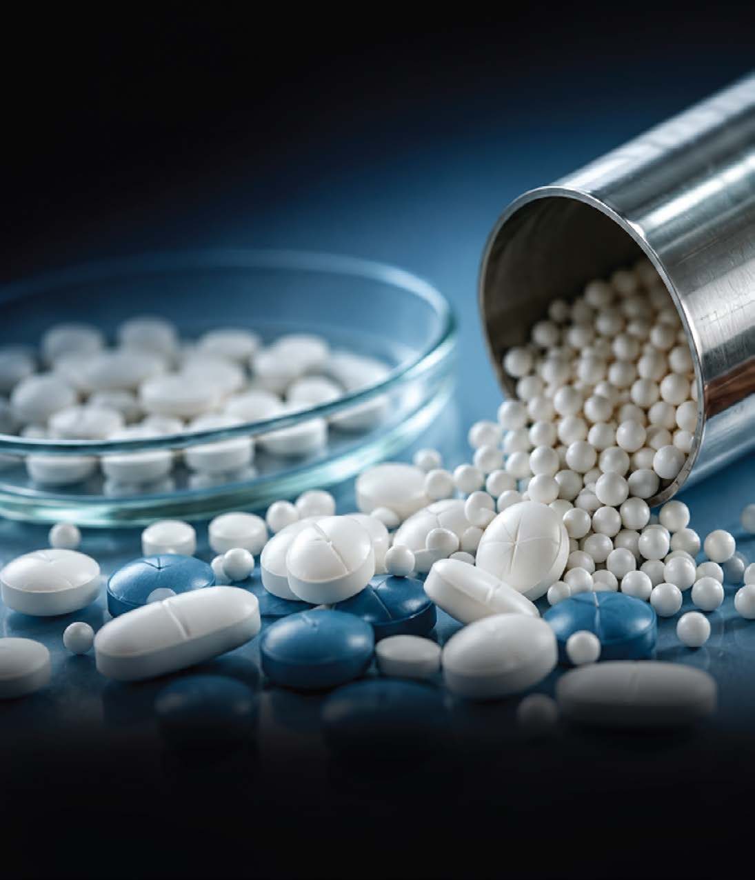 Pharmaceutical hot melt extrusion